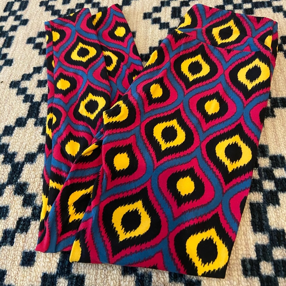 OS Black Aztec Print LuLaRoe Leggings